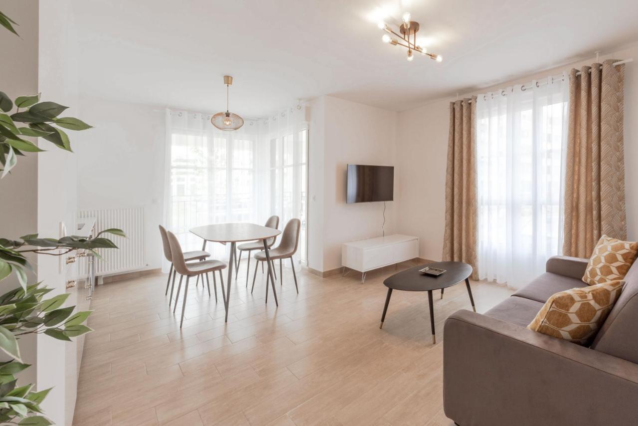 Loggia Disneyland Bmyguest Apartment Chessy  Exterior foto